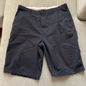 VOLCOM MENS BLACK SHORTS